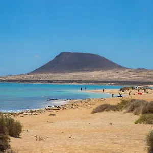 el-ancla-en-la-graciosa.in-canary-islands.com/